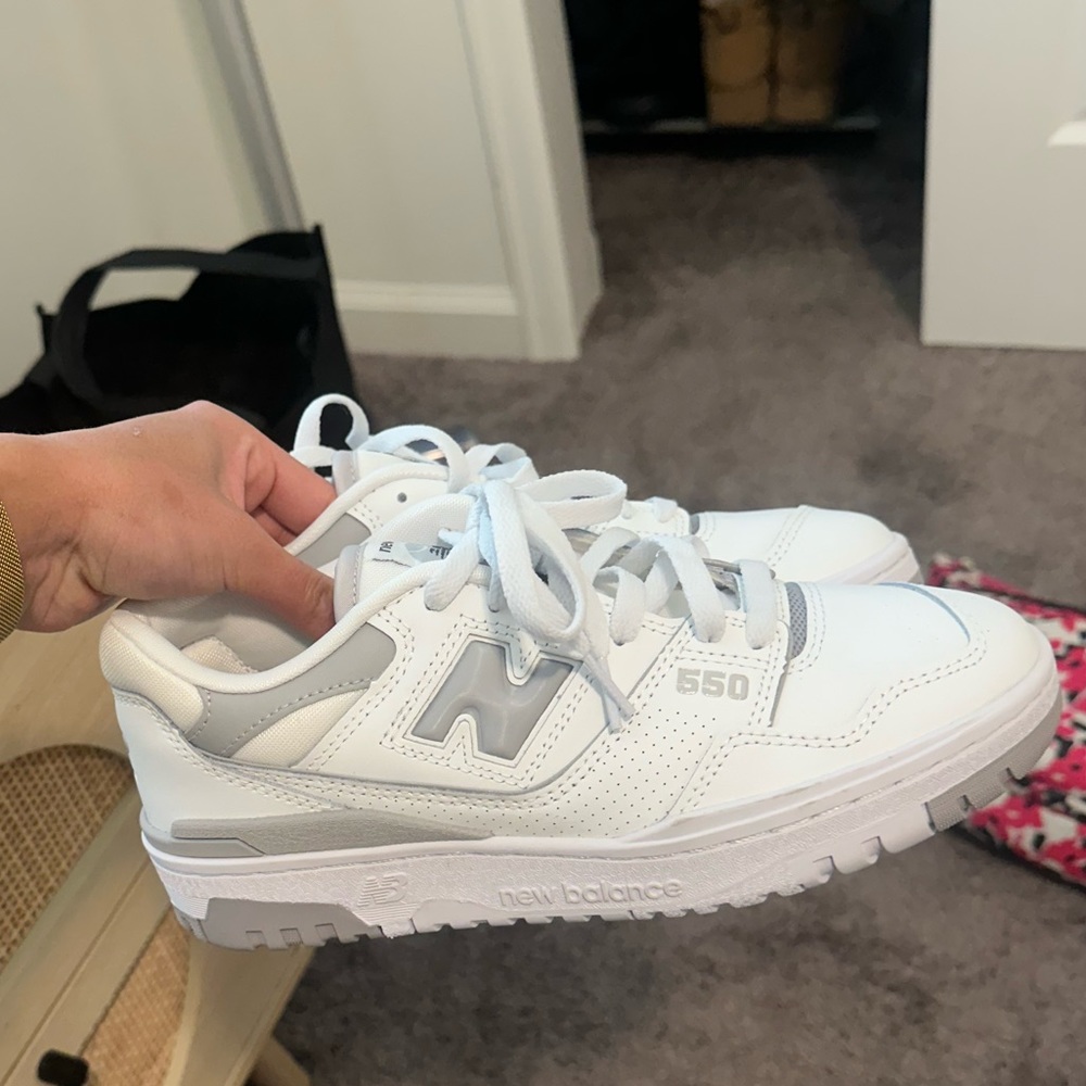 New Balance 550s! They have never been worn!!